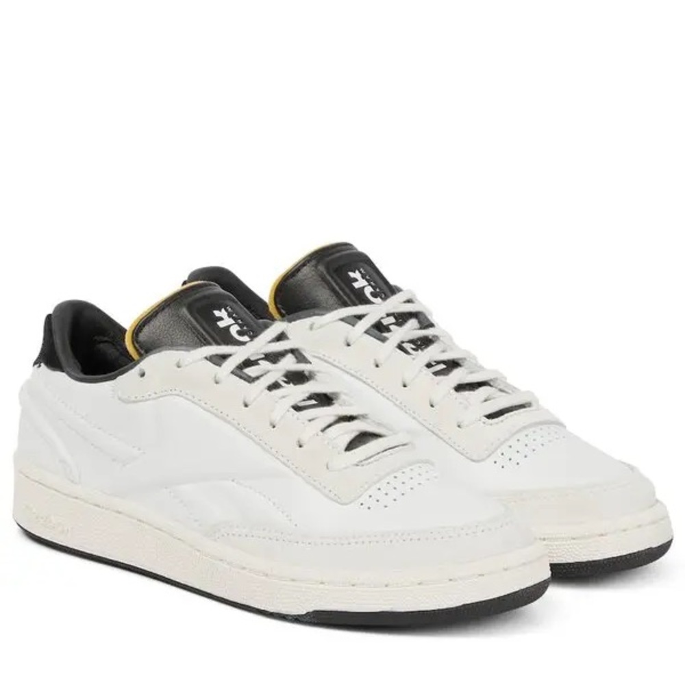 REEBOK X VICTORIA BECKHAM Club C Leather Sneakers. Size 9.5.